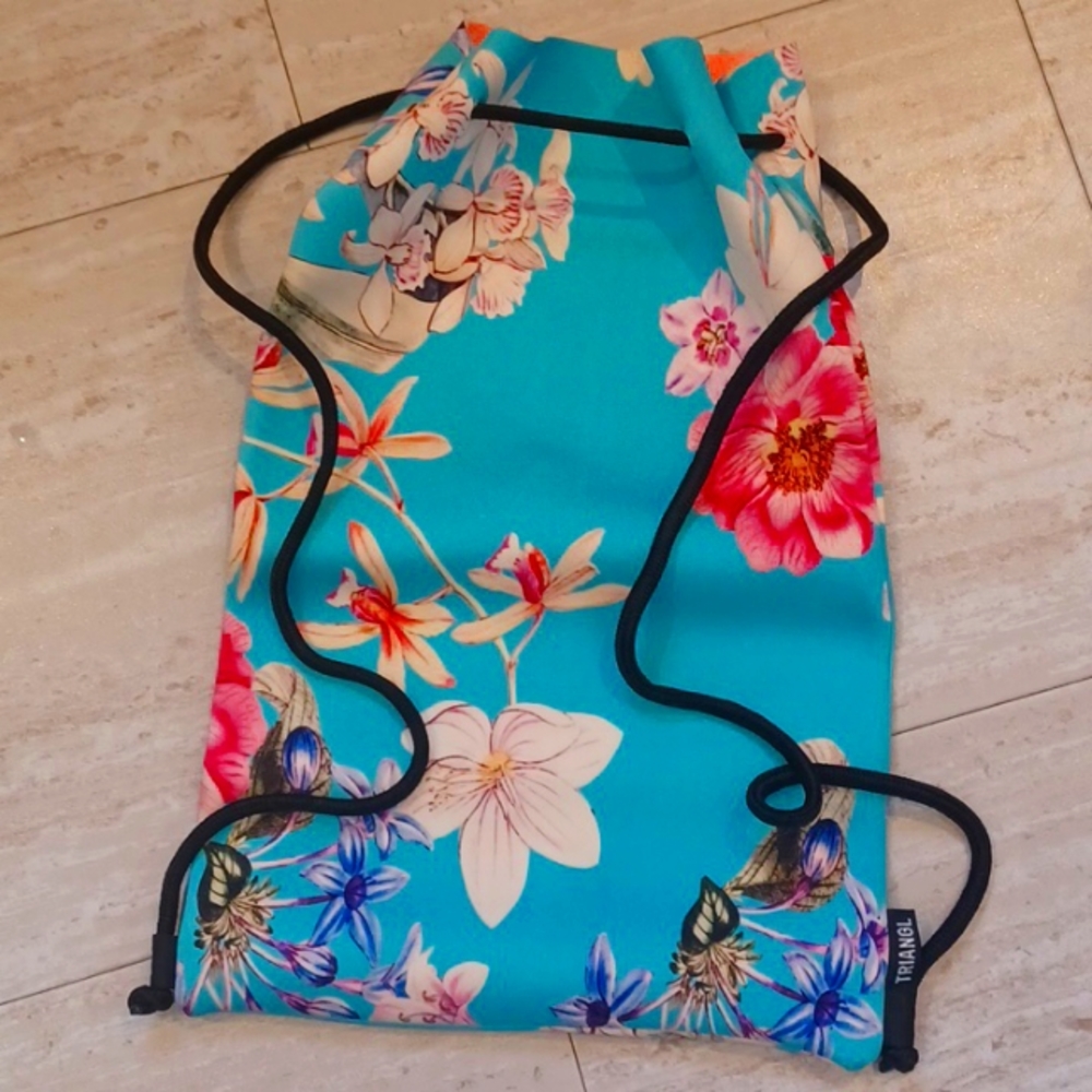 Triangle Swimwear Neoprene Aqua Floral Drawstring Bag